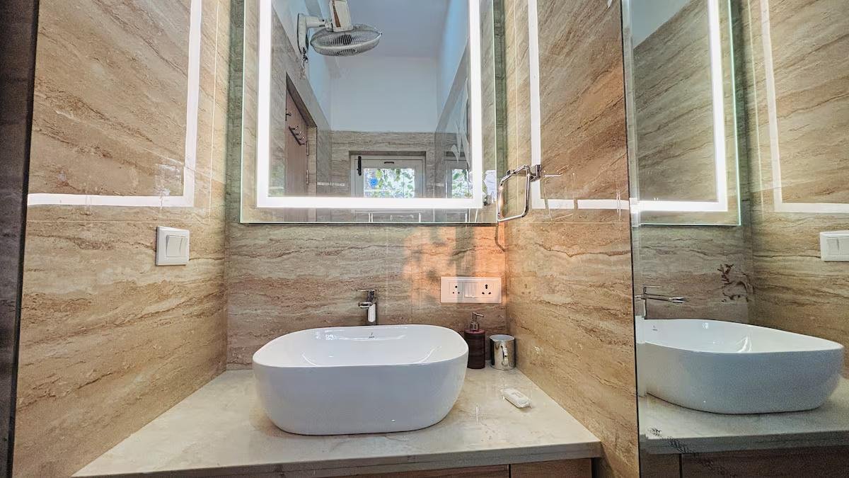 Willows Estate | 5BHK Rustic Pool Farm @ Gurgaon x Solis Nature