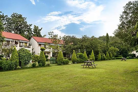 Serenity Corbett Resort x Solis Nature