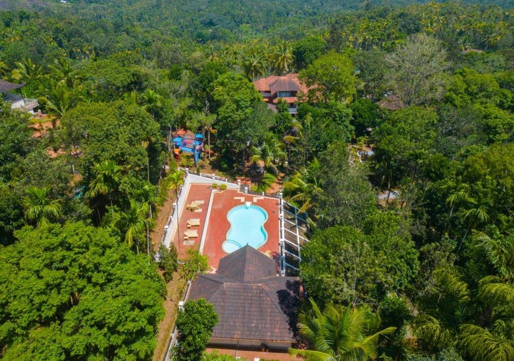 UshaSree Resort by VOYE HOMES x Solis Nature