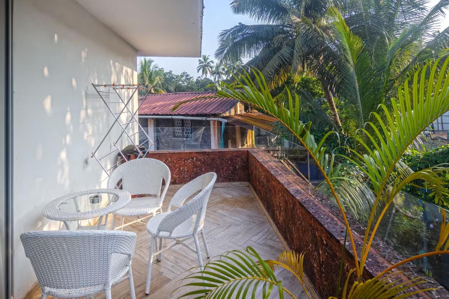 El Sereno 2BHK x Solis Nature