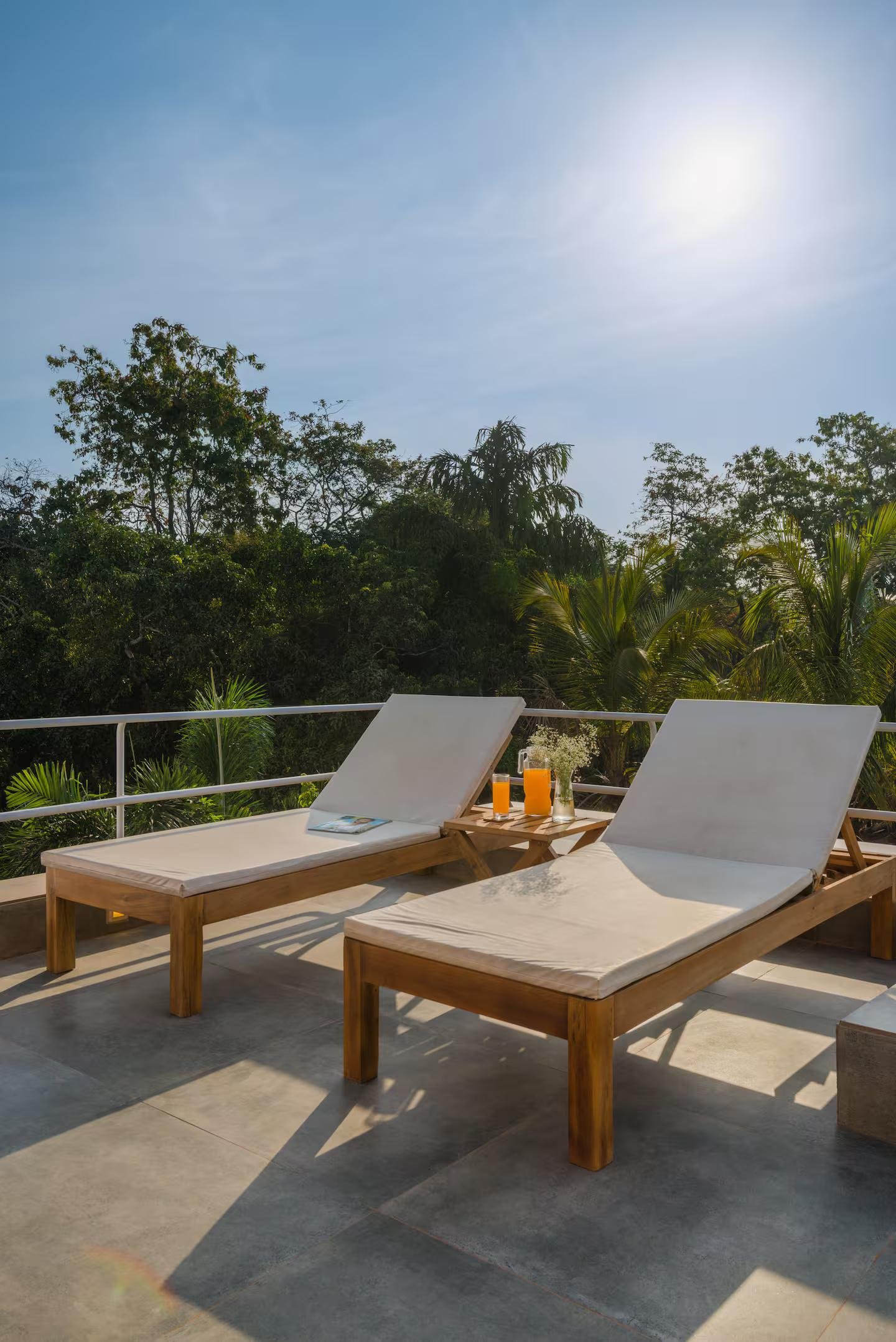 VILLA10 | 5 mins vagator beach | Pvt pool & jacuzzi x Solis Nature