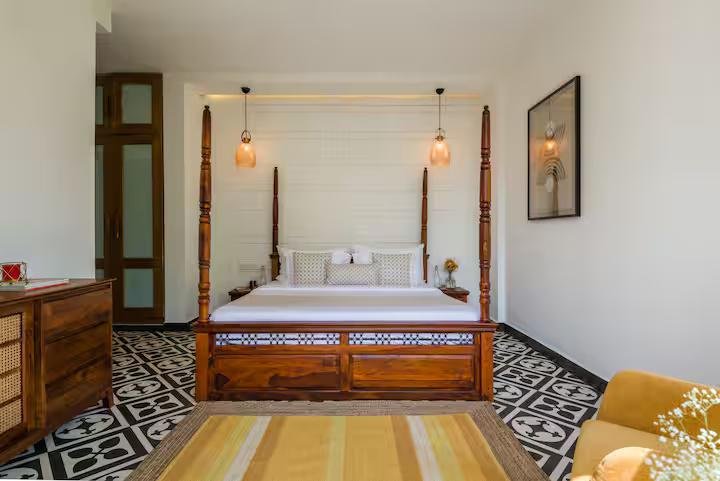 VILLA10 | 5 mins vagator beach | Pvt pool & jacuzzi x Solis Nature