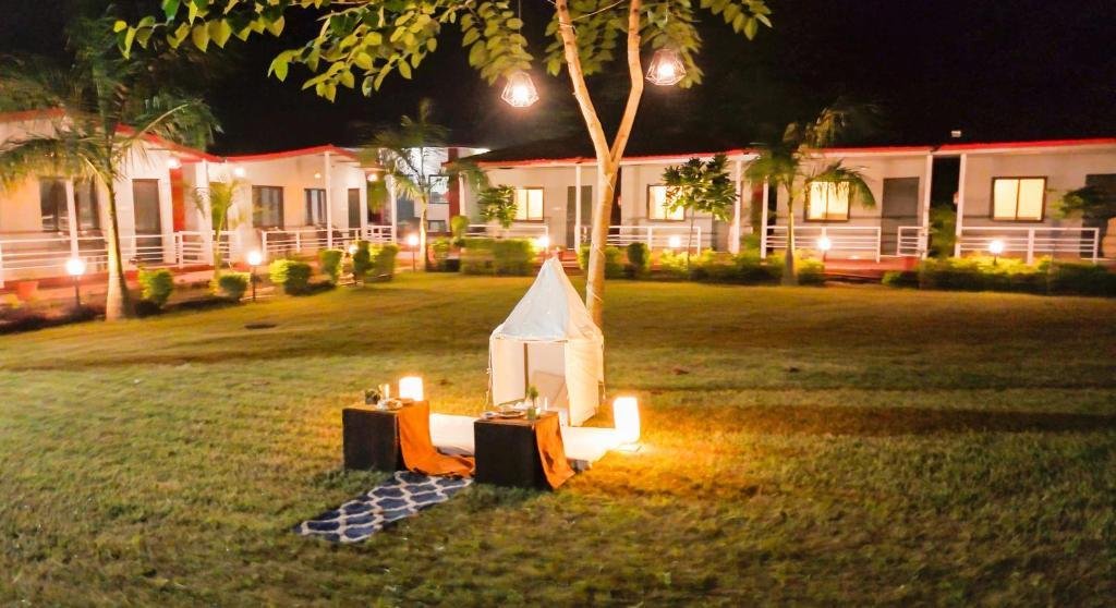 Ekantam Riverside Resort x Solis Nature