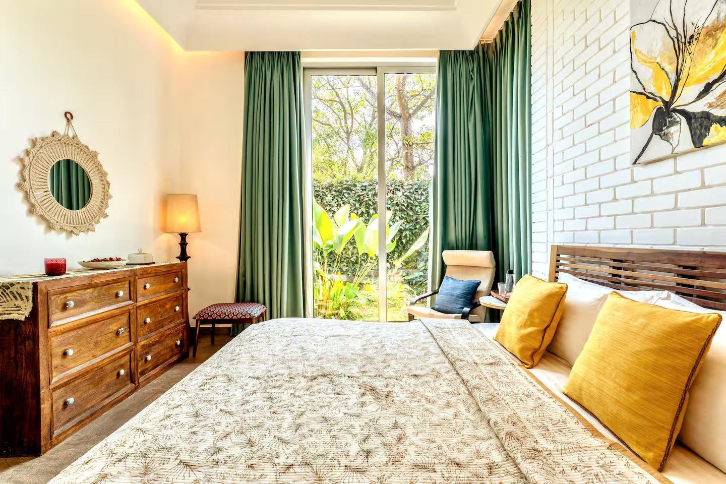 TBK Villas| 1.8 km Beach|Pvt Pool|Genset|Caretaker x Solis Nature