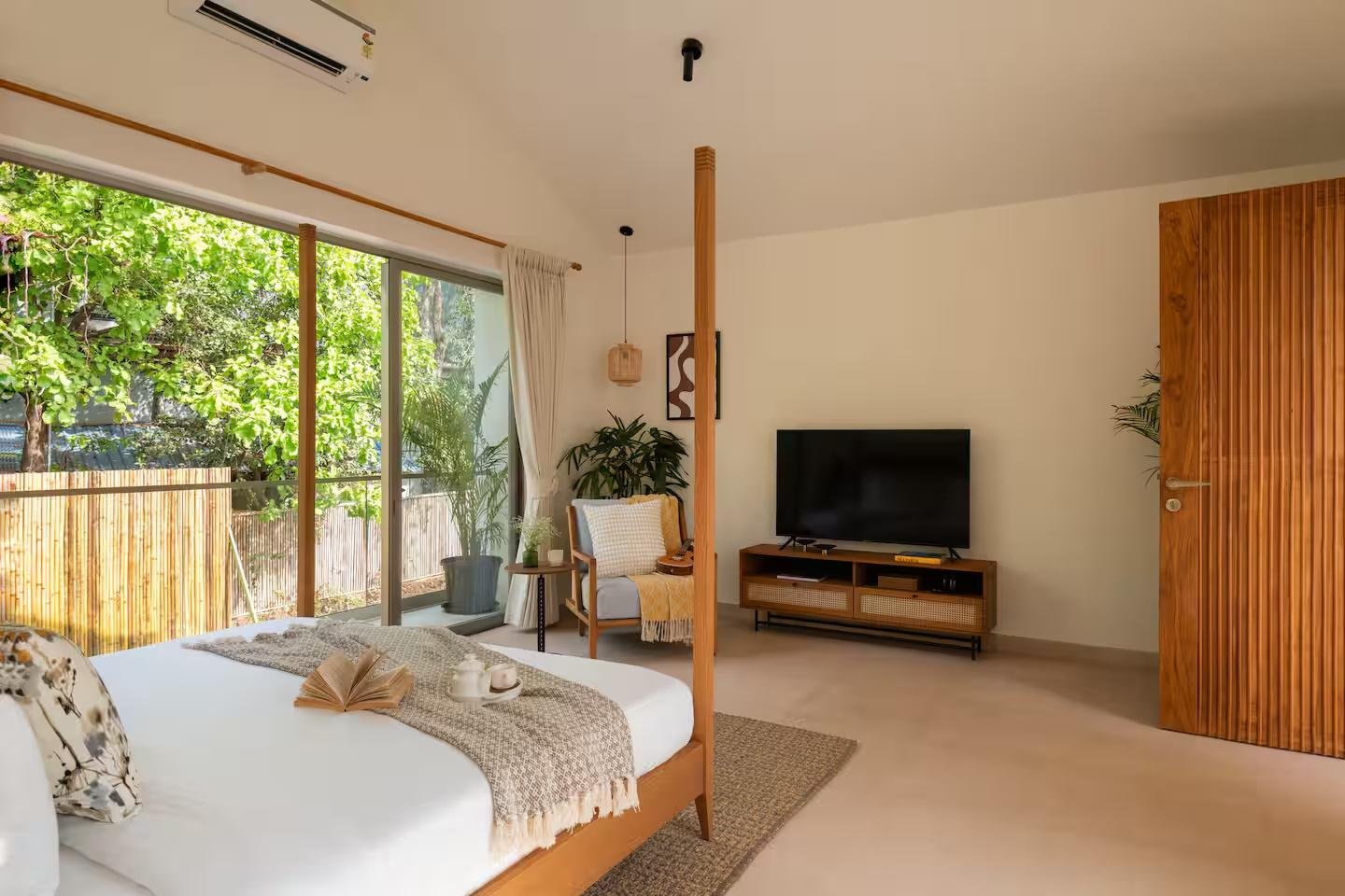 TBK villaR4 | Pvt Pool | Vagator | 5 mins to Beach x Solis Nature