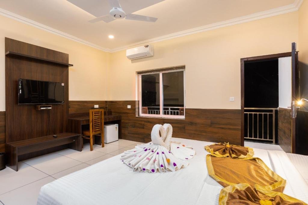 Star Emirates Luxury Resort and Spa, Munnar x Solis Nature