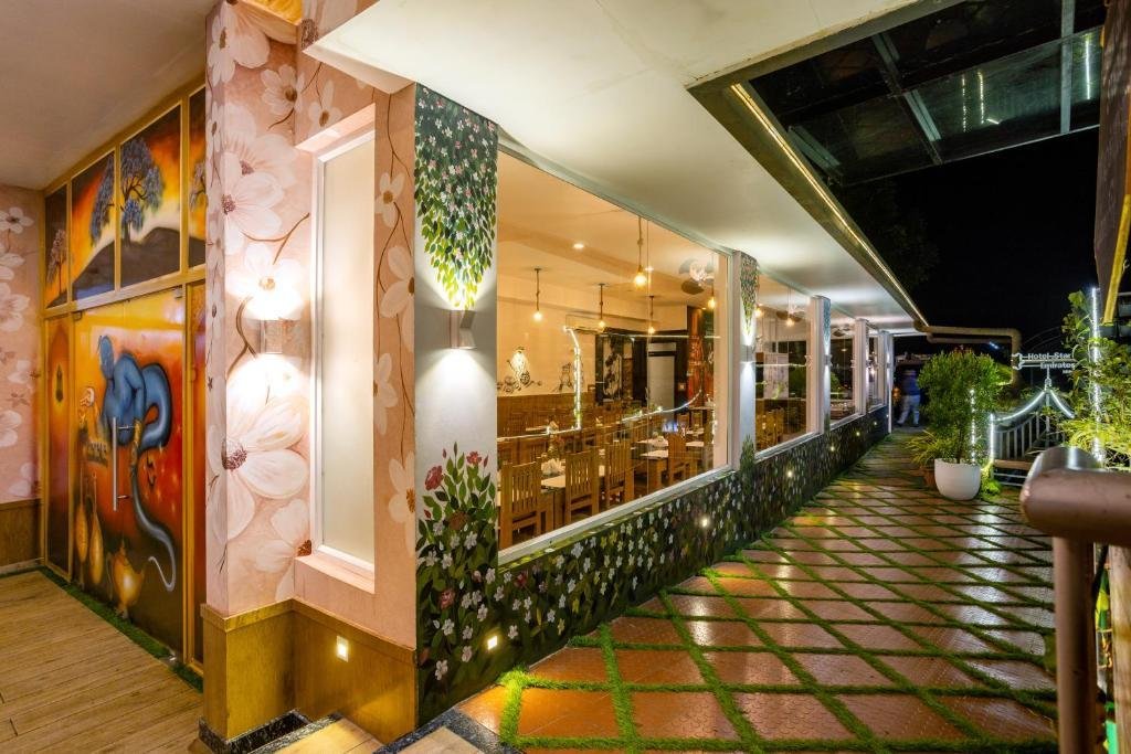 Star Emirates Luxury Resort and Spa, Munnar x Solis Nature