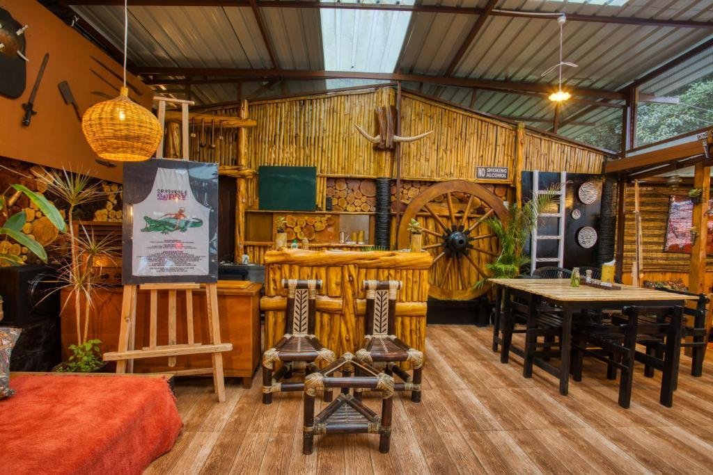 Rainforest Room - by De Rock Jungle Living Resort x Solis Nature