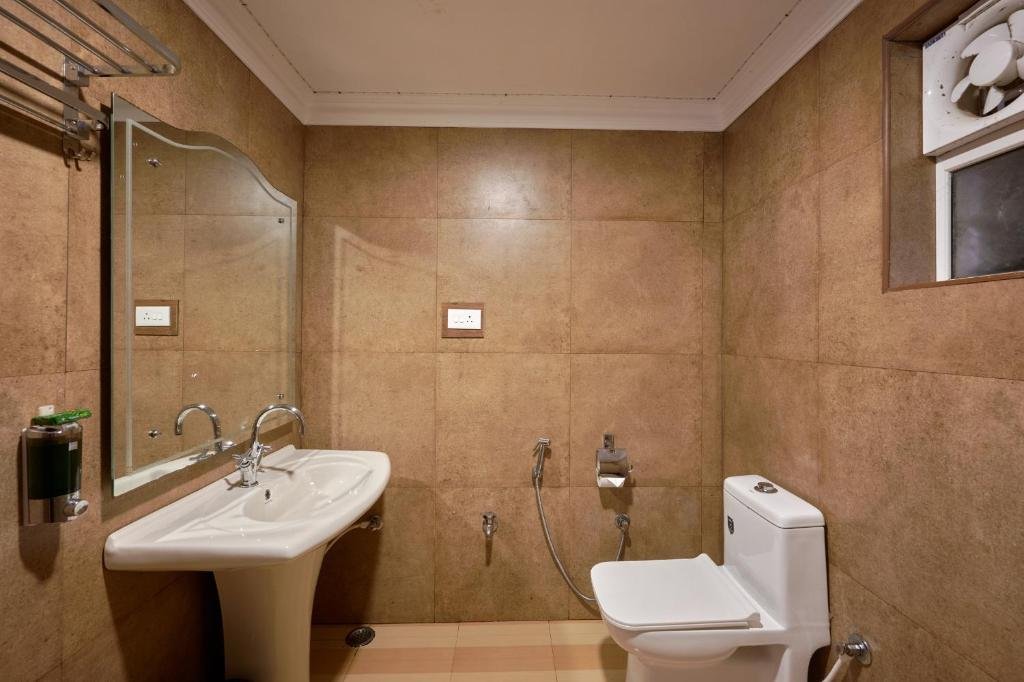 De Rock Jungle Living Resort -Plain View Room x Solis Nature