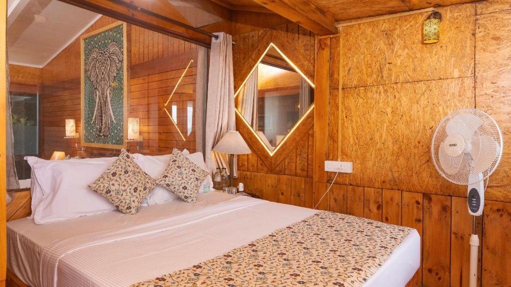 De Rock Jungle Living Resort -Plain View Room x Solis Nature