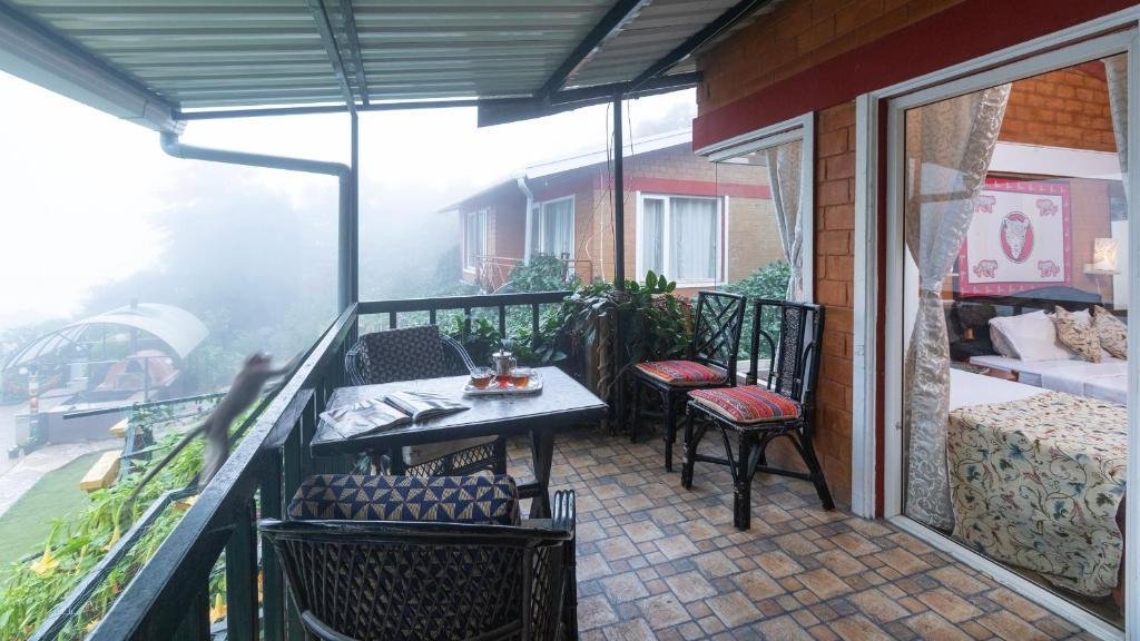 De Rock Jungle Living Resort -Plain View Room x Solis Nature