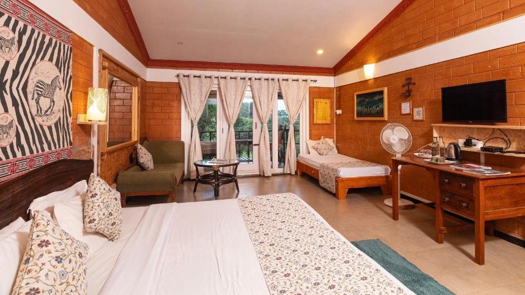 De Rock Jungle Living Resort -Plain View Room x Solis Nature