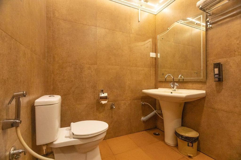 De Rock Jungle Living Resort -Plain View Room x Solis Nature
