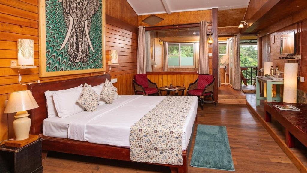 De Rock Jungle Living Resort -Plain View Room x Solis Nature