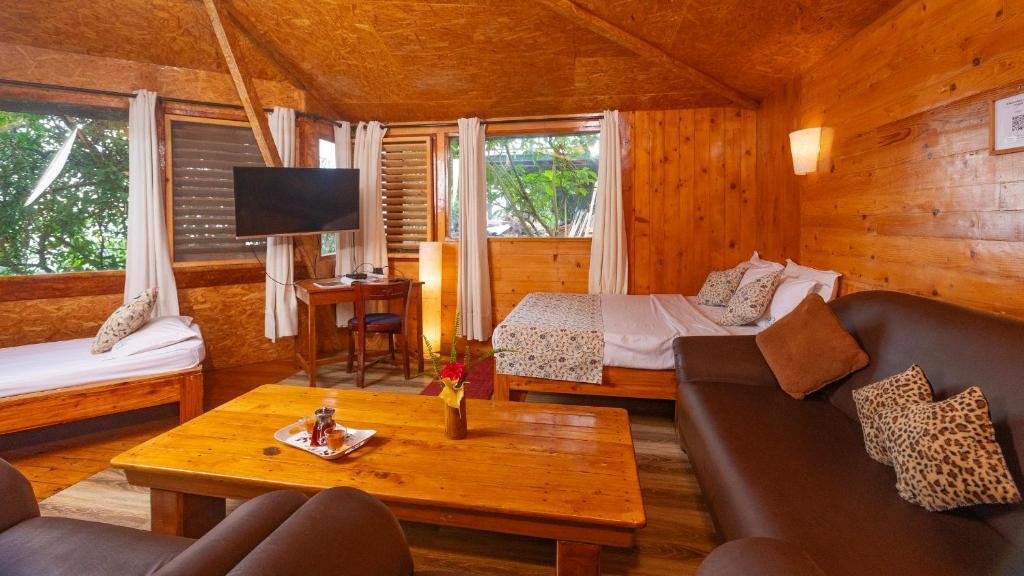 De Rock Jungle Living Resort -Plain View Room x Solis Nature
