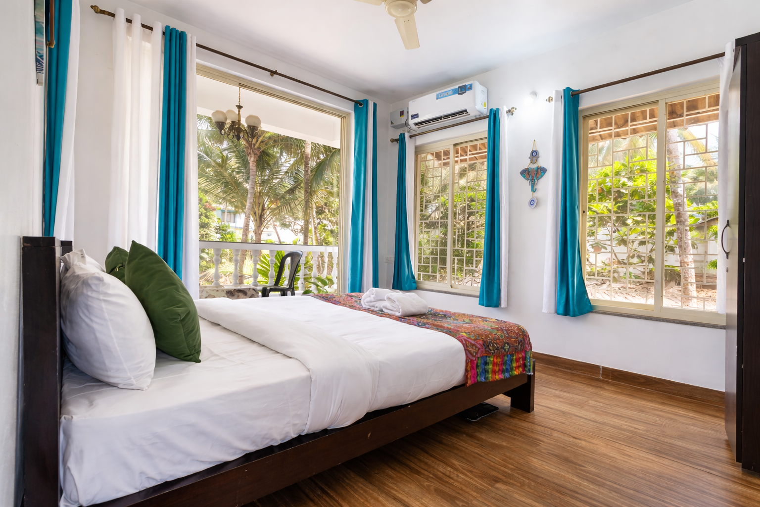 Nature's Inn 4BHK Private Pool Villa in Morjim x Solis Nature