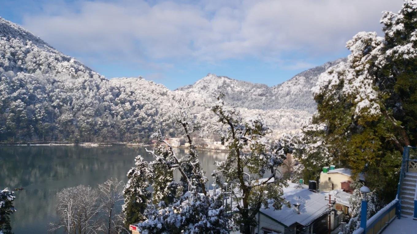 Hotel Silverton ,  Lake view x Solis Nature
