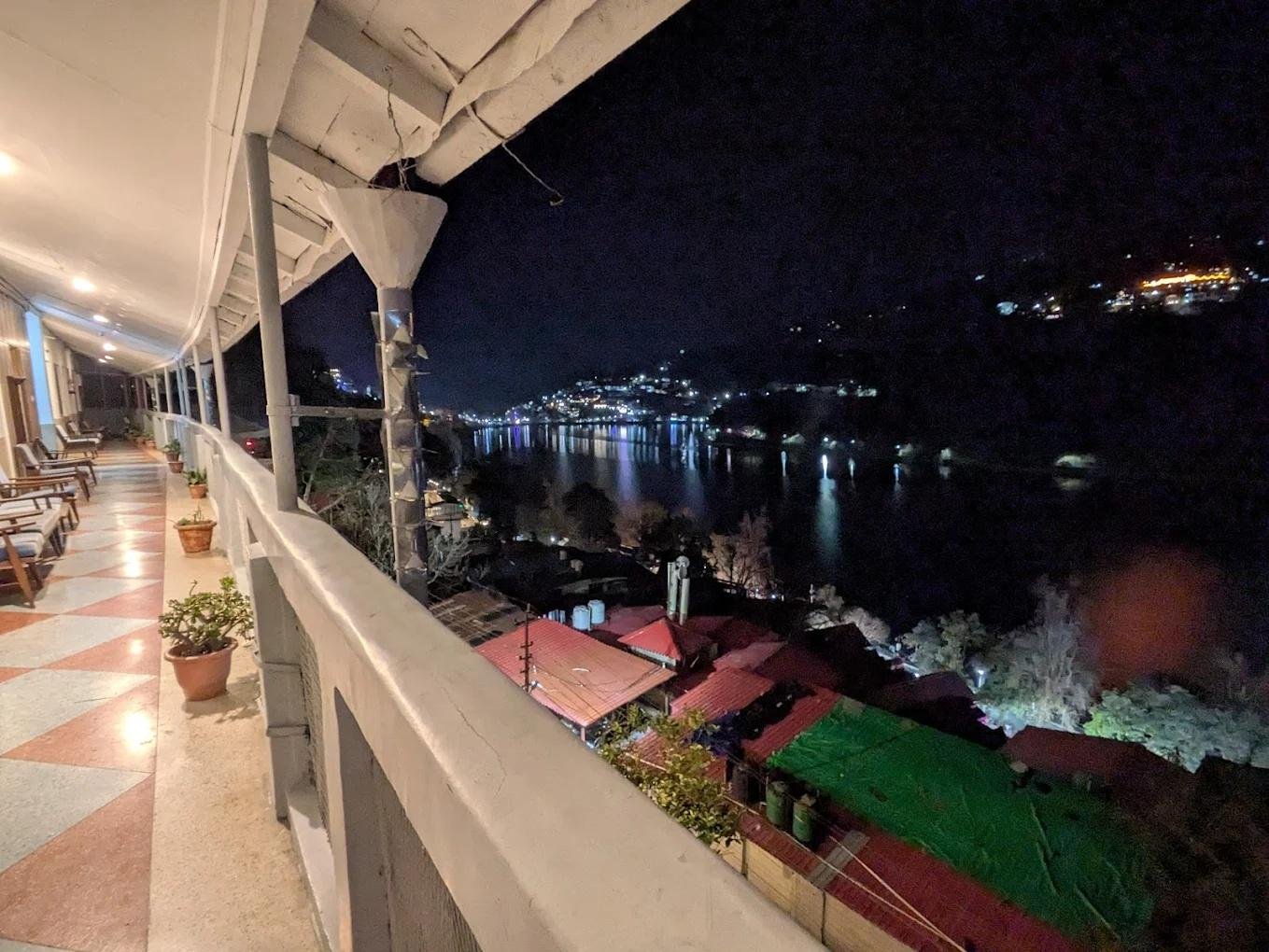 Hotel Silverton ,  Lake view x Solis Nature