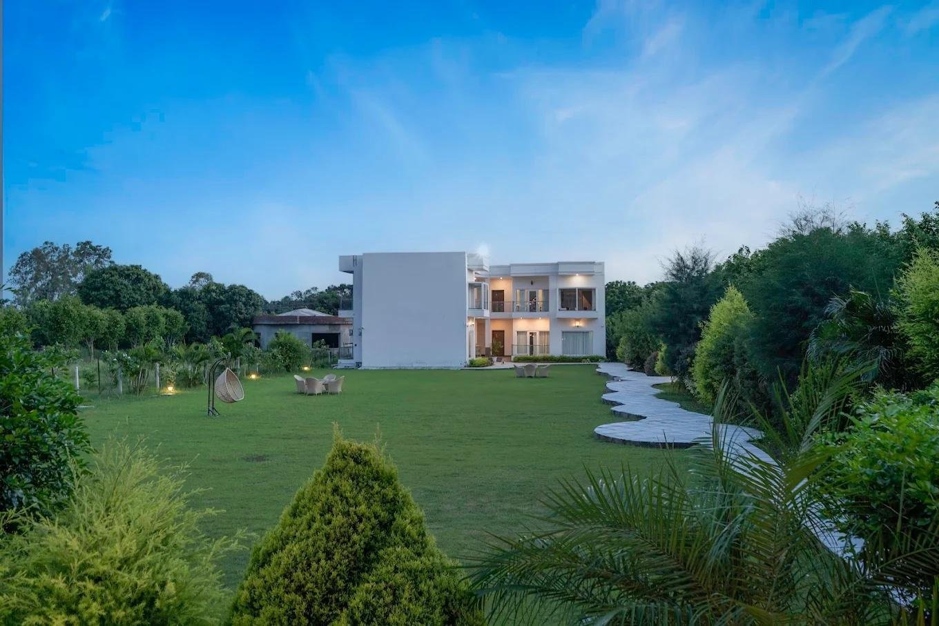 Regnum Resort- Luxury Resort in Jim Corbett x Solis Nature