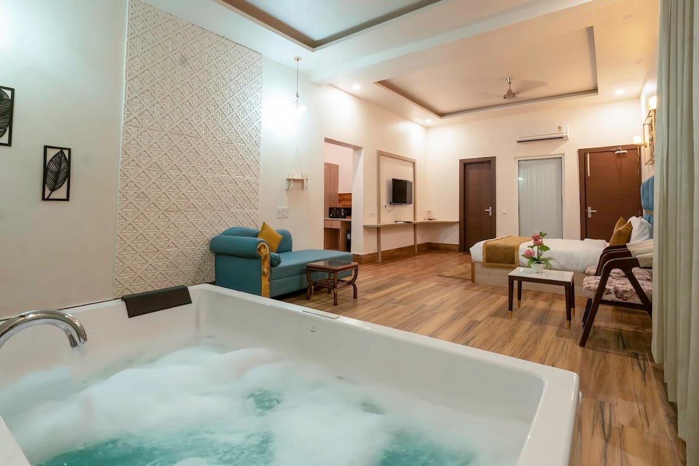 Regnum Resort- Luxury Resort in Jim Corbett x Solis Nature