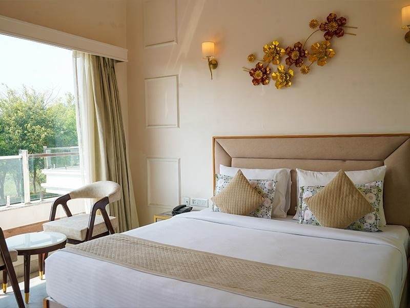 Regnum Resort- Luxury Resort in Jim Corbett x Solis Nature