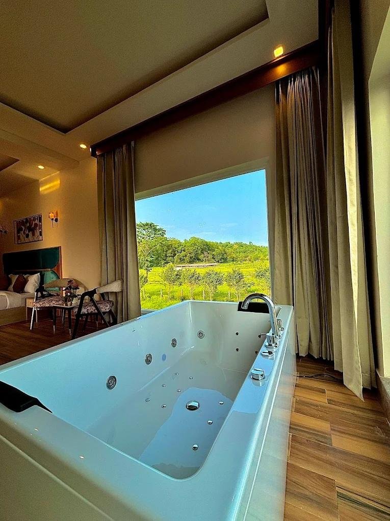 Regnum Resort- Luxury Resort in Jim Corbett x Solis Nature