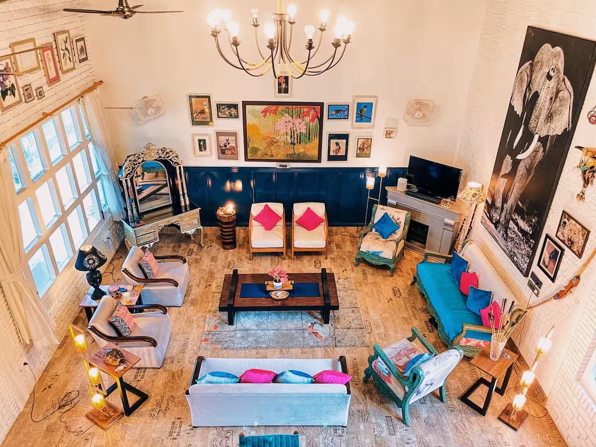 The Blue Door - A Luxury Boutique Villa on Foothills o x Solis Nature