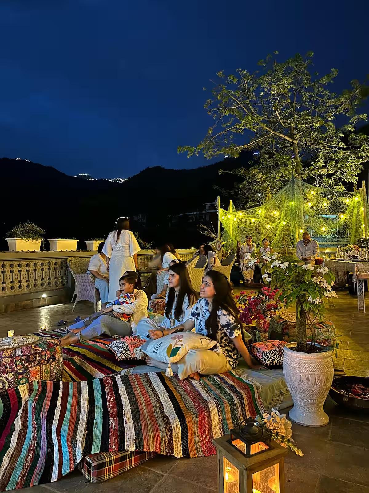 The Blue Door - A Luxury Boutique Villa on Foothills o x Solis Nature