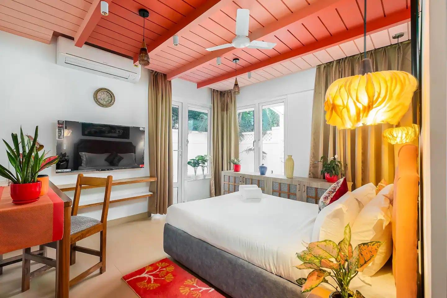 Celeste - 3 BHK Private Pool Villa near Baga Beach x Solis Nature
