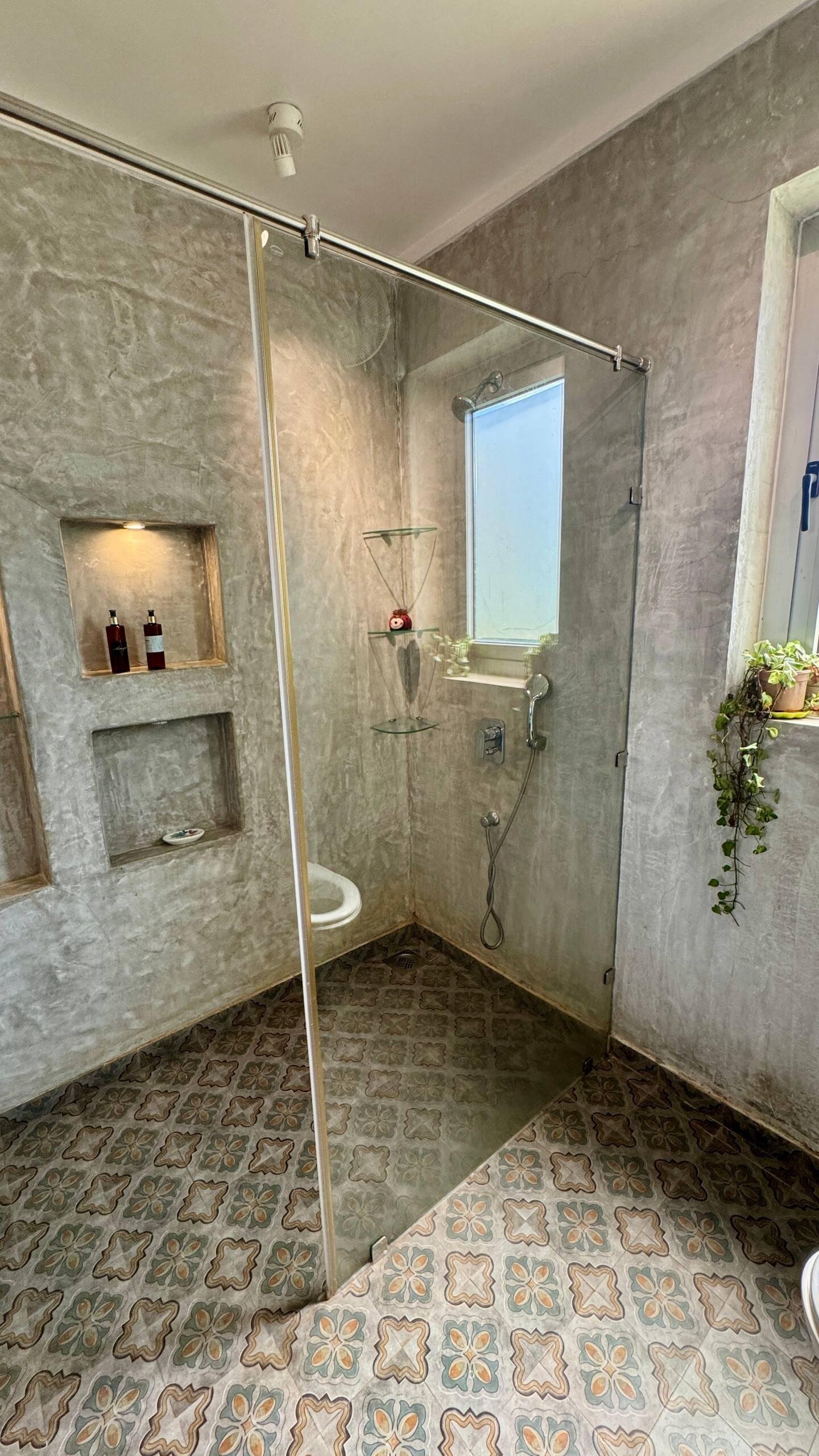 Stylish 6BHK Villa w/ Pvt Pool & Garden x Solis Nature