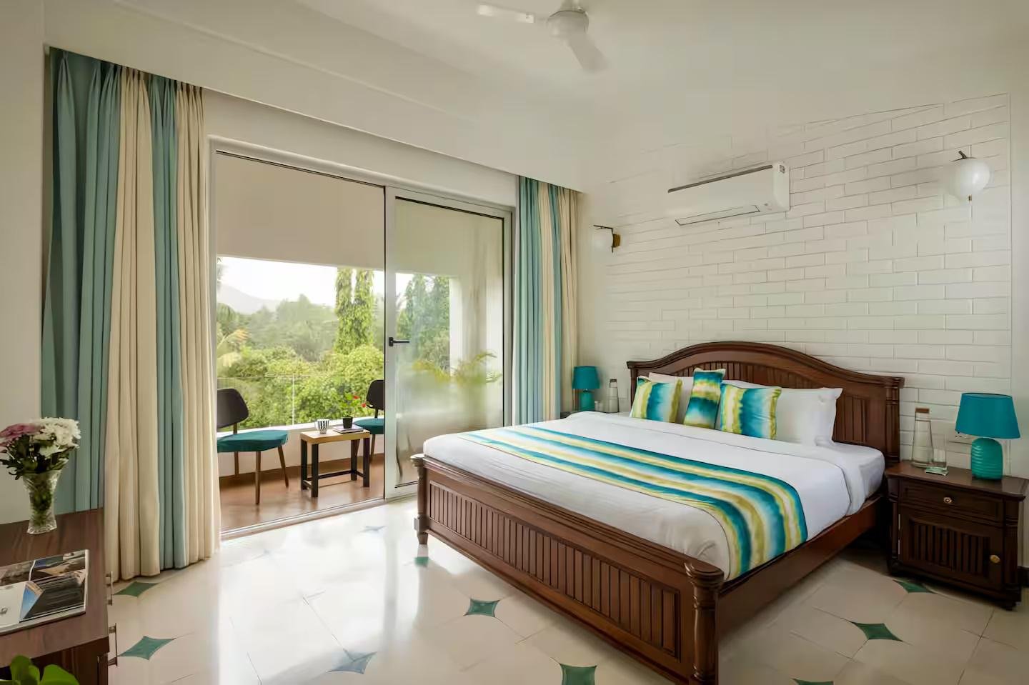 Stylish 6BHK Villa w/ Pvt Pool & Garden x Solis Nature