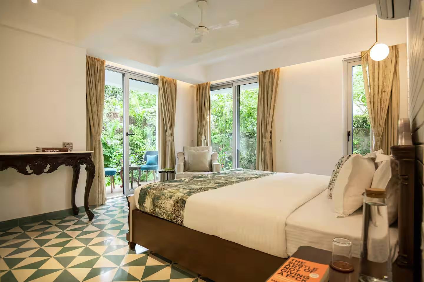 Stylish 6BHK Villa w/ Pvt Pool & Garden x Solis Nature