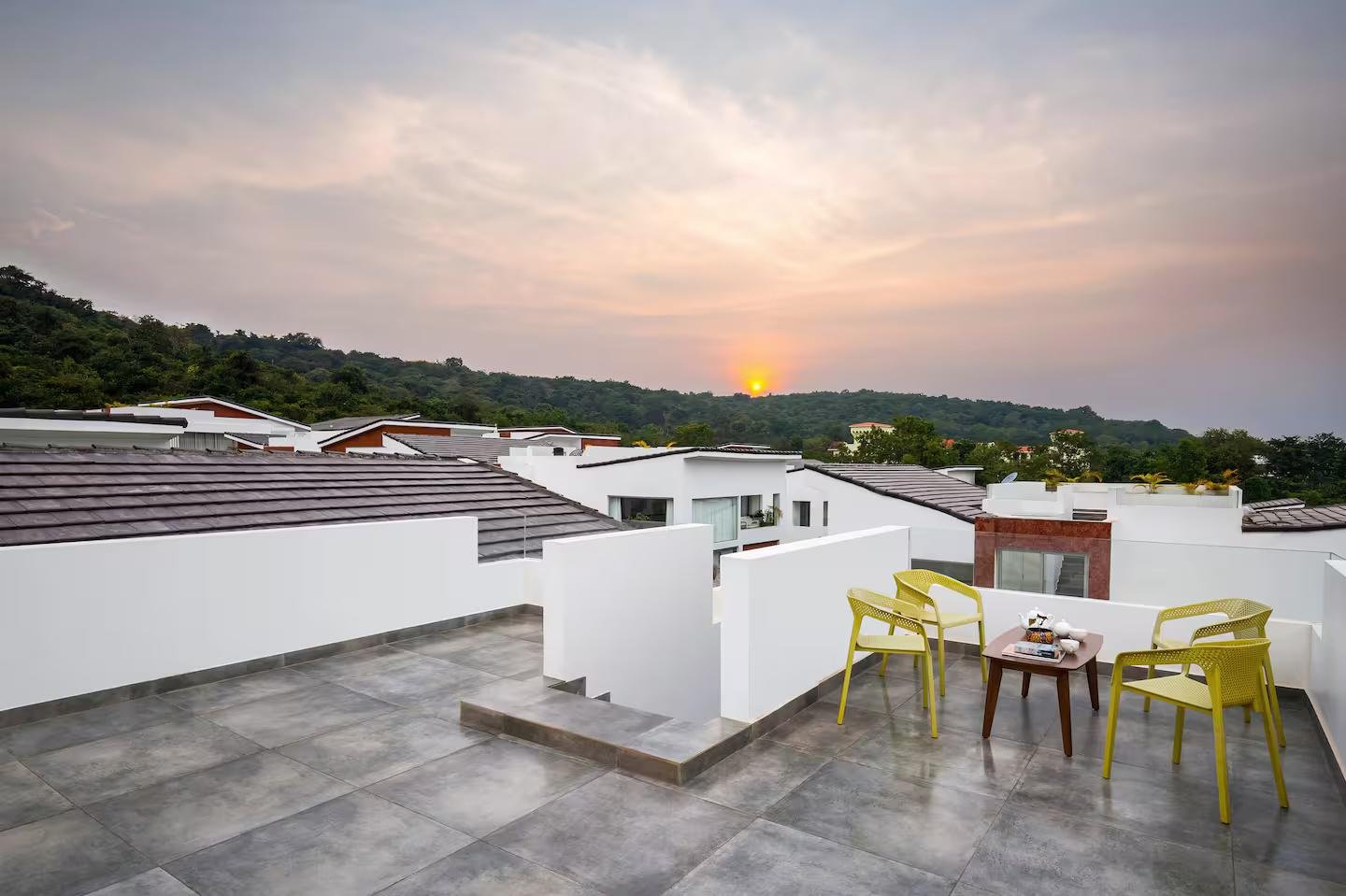 Stylish 6BHK Villa w/ Pvt Pool & Garden x Solis Nature