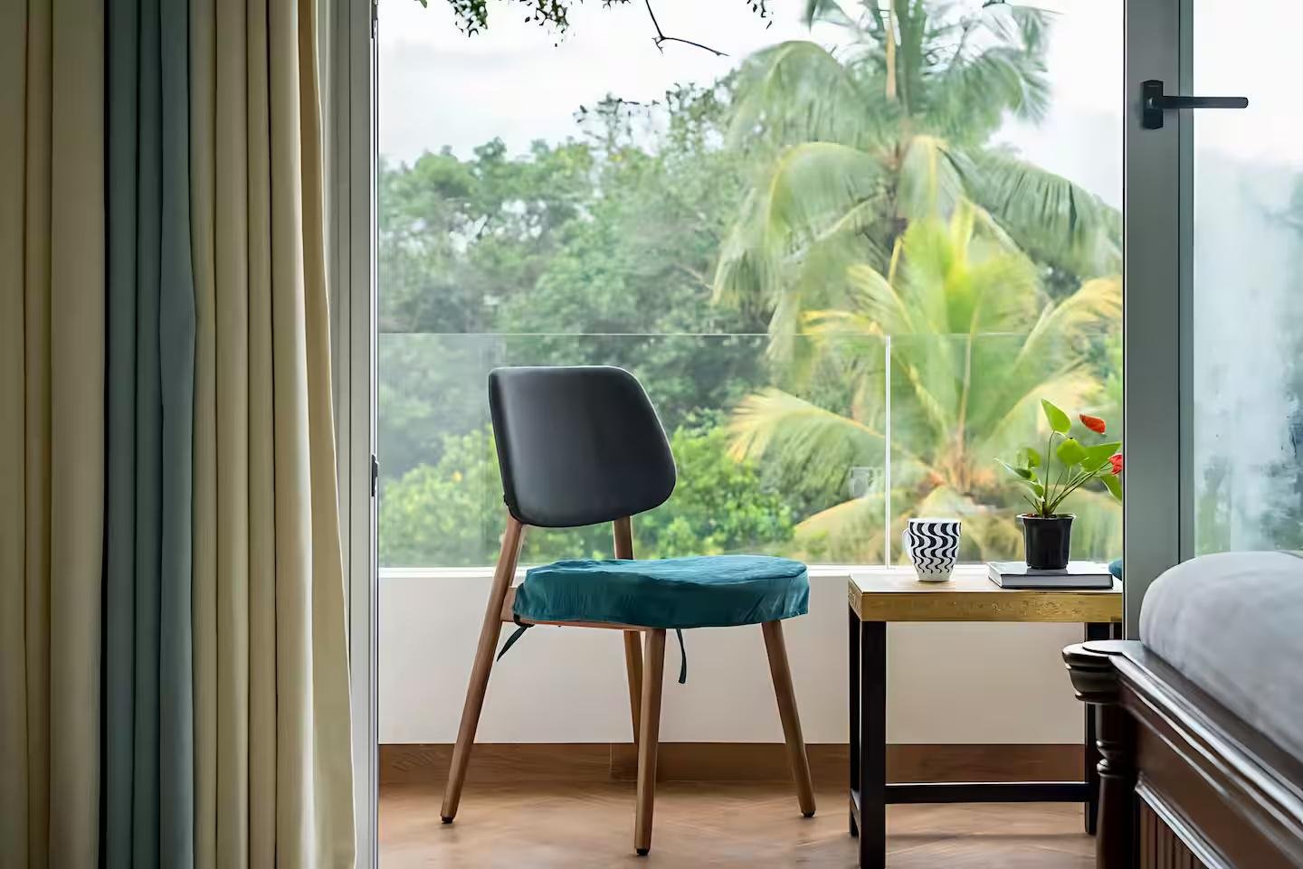 Stylish 6BHK Villa w/ Pvt Pool & Garden x Solis Nature
