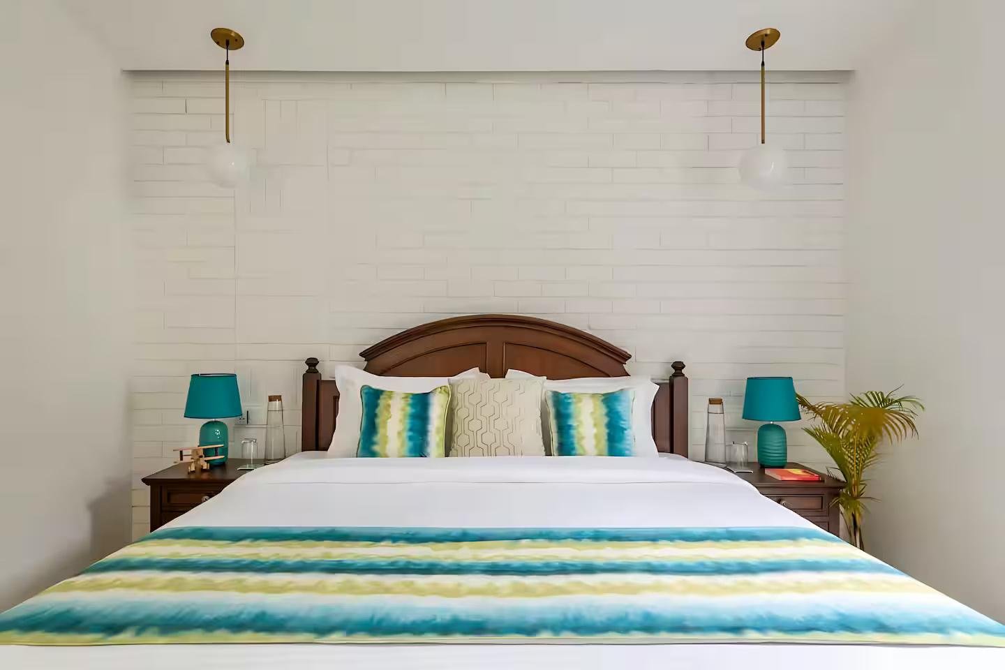 Stylish 6BHK Villa w/ Pvt Pool & Garden x Solis Nature