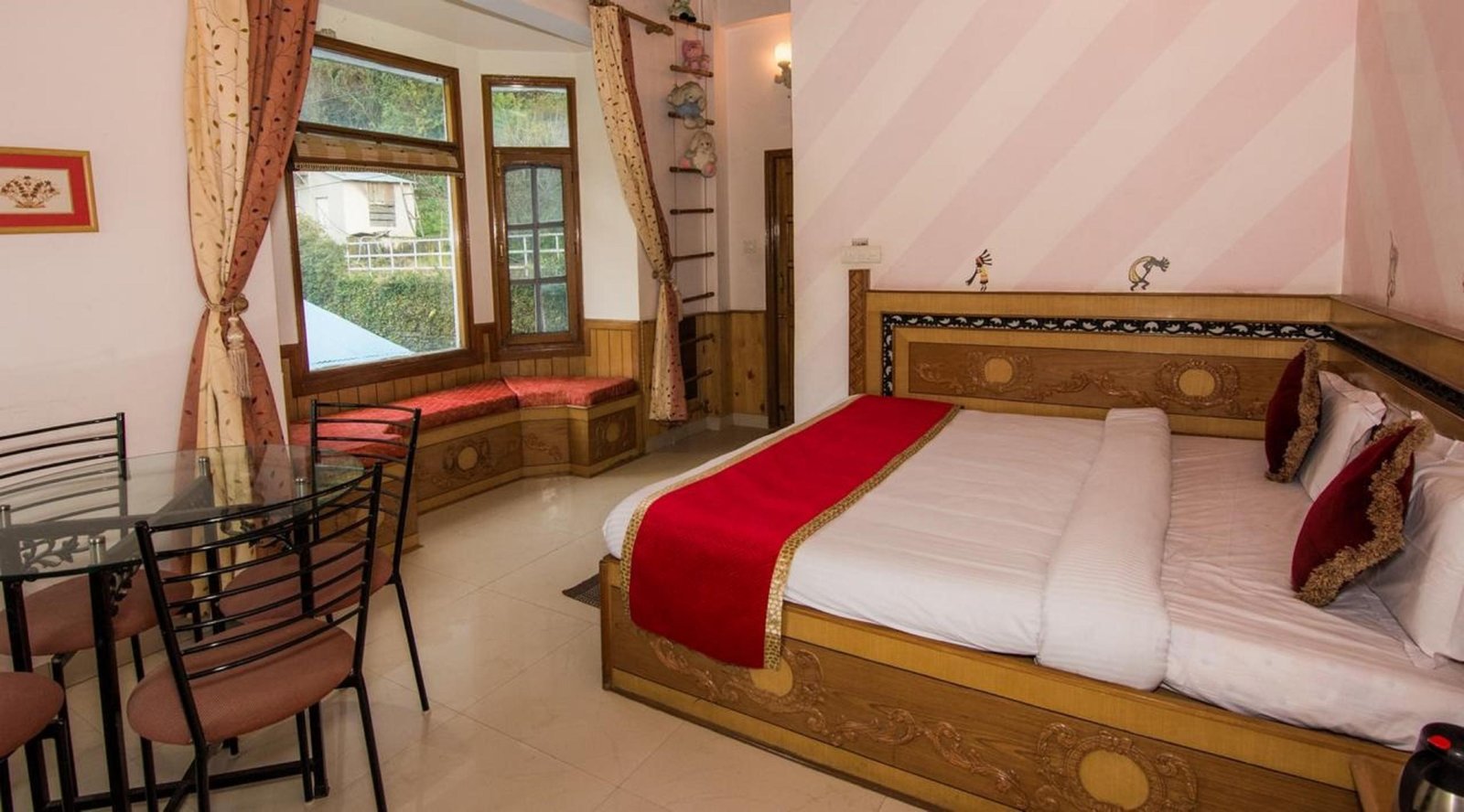 Ram Cottage Chail 3 BHK Villa x Solis Nature