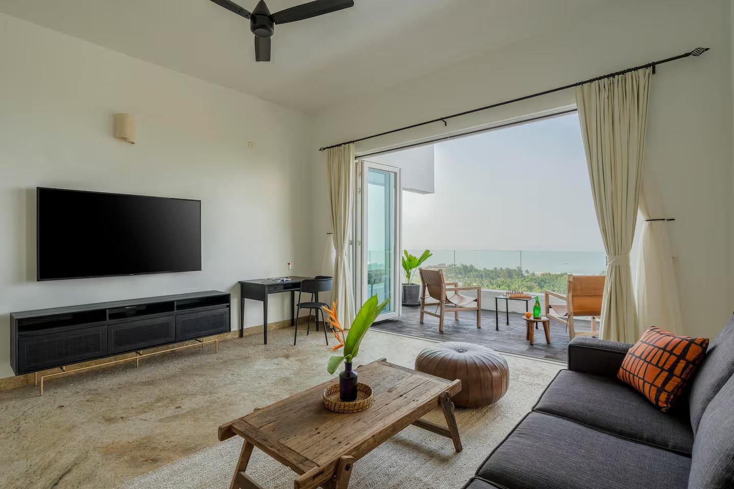 Liora by the Sea by Savera 7BHK x Solis Nature