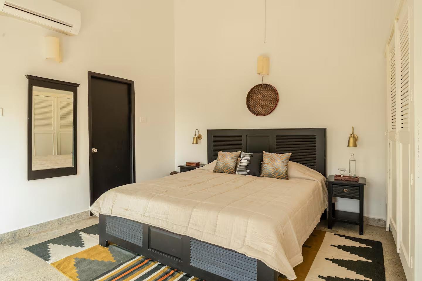 Liora by the Sea by Savera 7BHK x Solis Nature