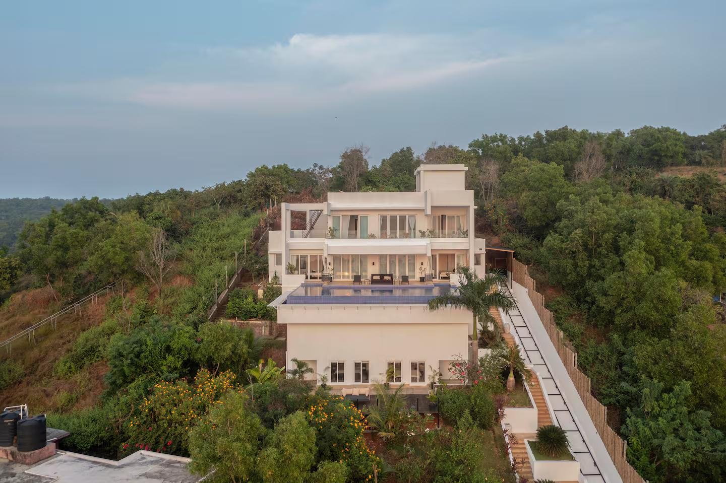 Liora by the Sea by Savera 7BHK x Solis Nature