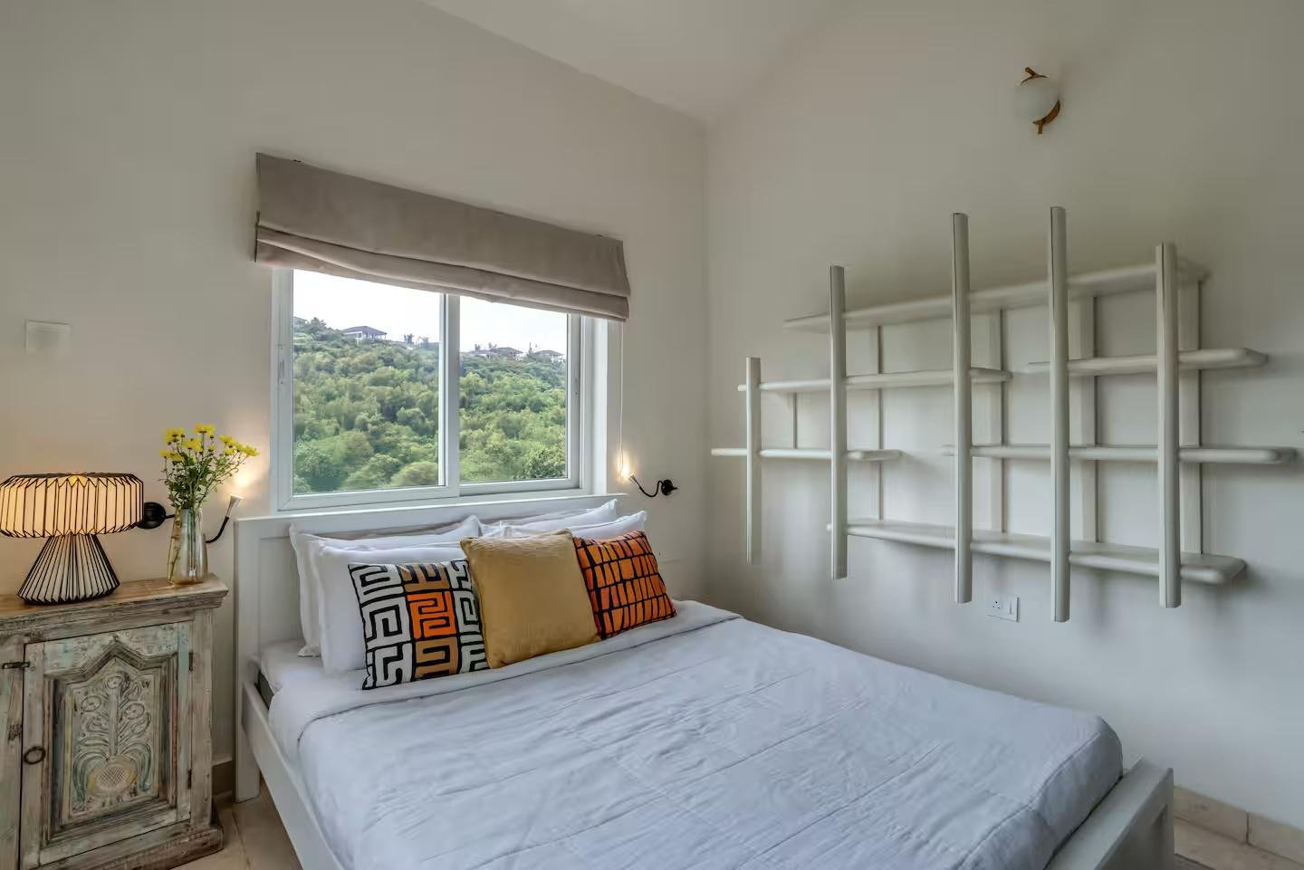 Aurora by the Sea by Savera 6BHK Villa | Pool + Lift x Solis Nature