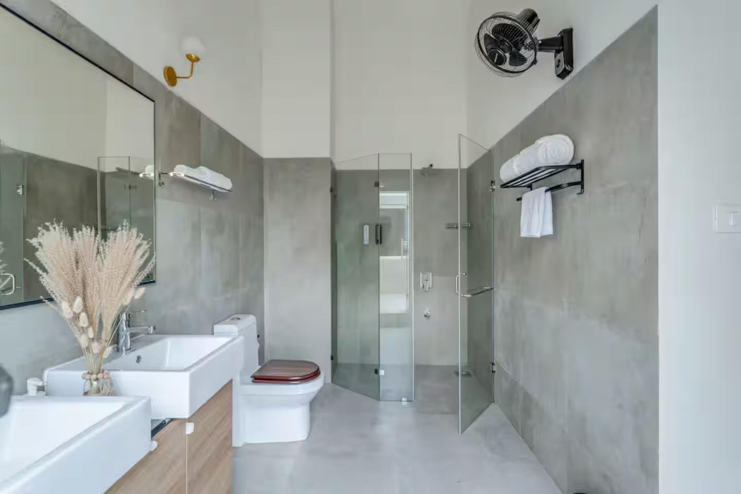Aurora by the Sea by Savera 6BHK Villa | Pool + Lift x Solis Nature