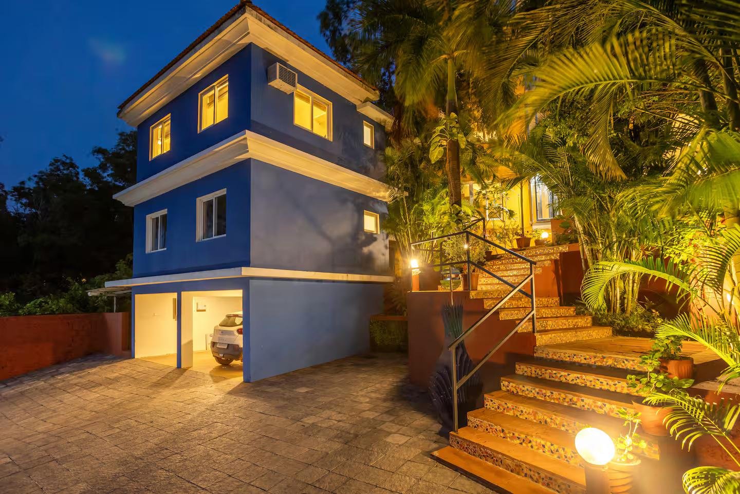 Aurora by the Sea by Savera 6BHK Villa | Pool + Lift x Solis Nature
