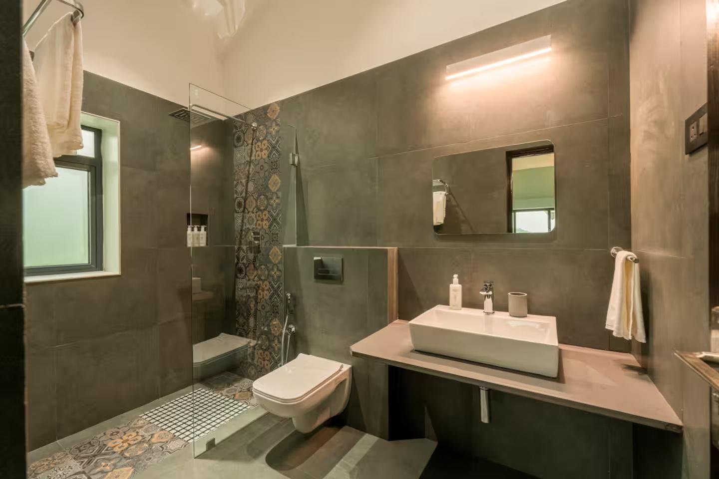 Evora by Savera stays | 4 BHK Villa w Pool & Bathtub x Solis Nature