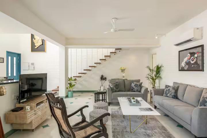 Chic 2BHK Duplex w Pool & Pvt Terrace in Siolim x Solis Nature