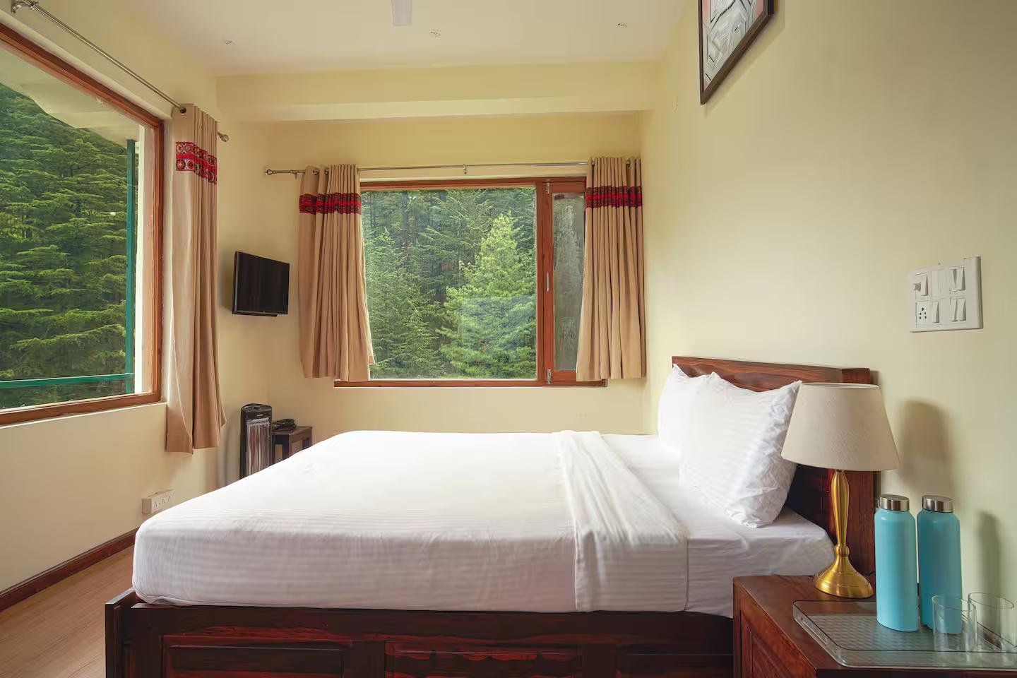 Studio w/ lobby and kitchentte in Naggar x Solis Nature