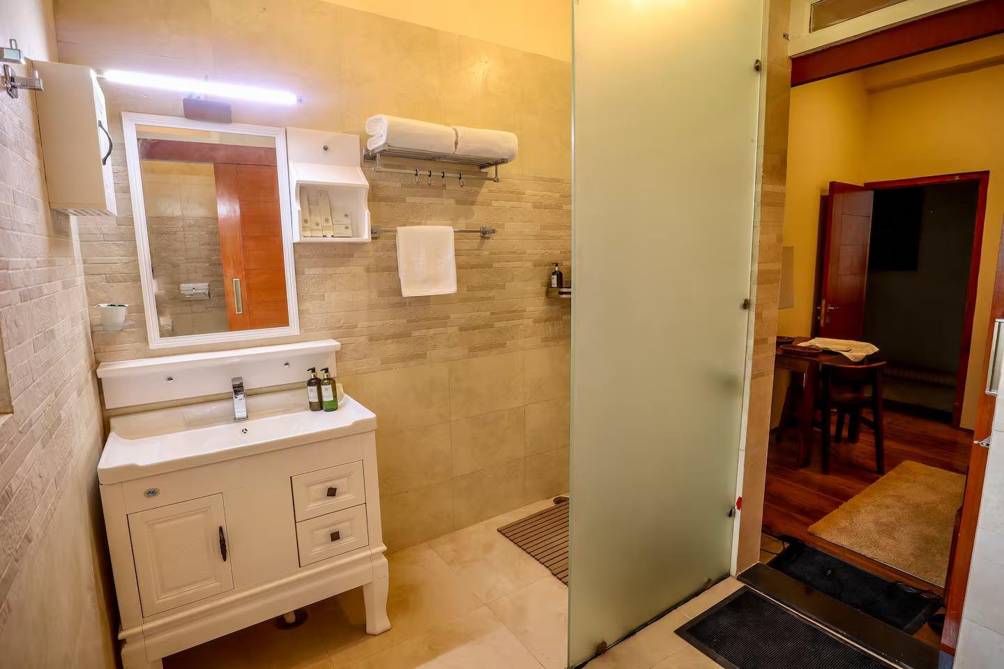 Serenity by Savera | 3BHK Cottage w Mountain views x Solis Nature