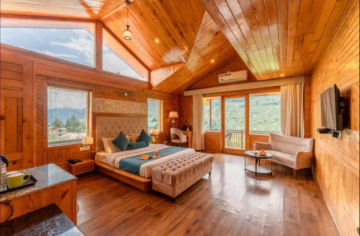 Alexandra Cottage Manali 10 bhk x Solis Nature