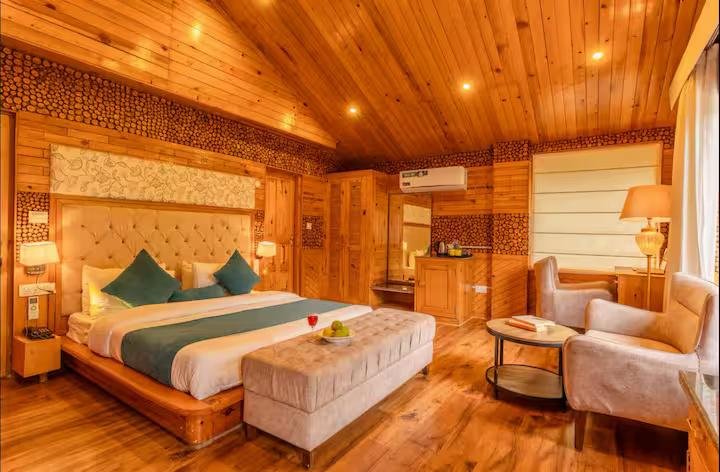 Alexandra Cottage Manali 10 bhk x Solis Nature