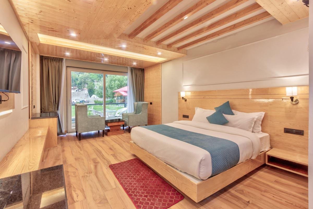 Hotel Shivalaya Retreat & Huts x Solis Nature