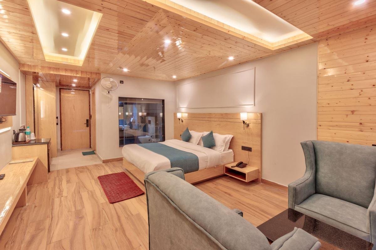 Hotel Shivalaya Retreat & Huts x Solis Nature